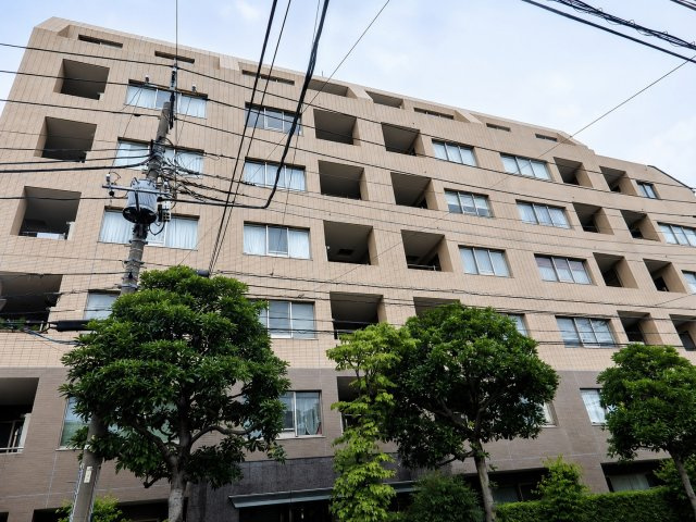 グランヴェール六義園の外観