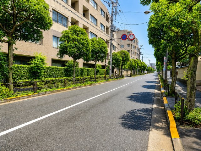 グランヴェール六義園の周辺