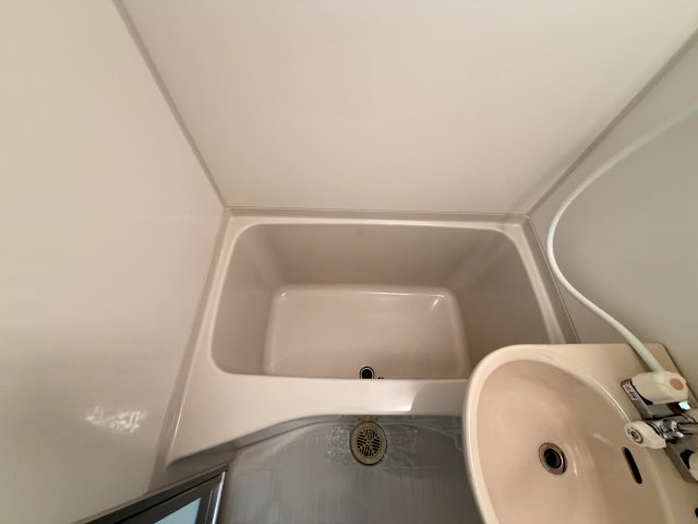 ハーベスト長居の浴室