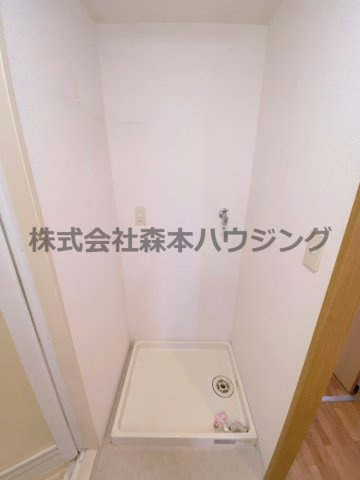 【設備】 | 　サザンクロス | 室内洗濯機置き場です