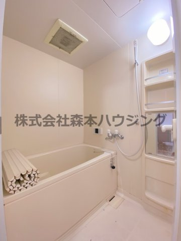 【浴室】 | 　サザンクロス | ゆったり過ごせるお風呂です