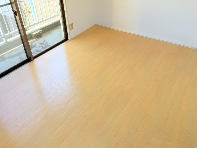 津倉さつきマンションの居間・リビング