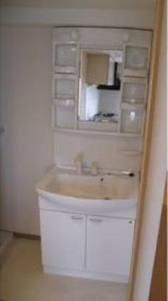 スタシオン電車みちの洗面所