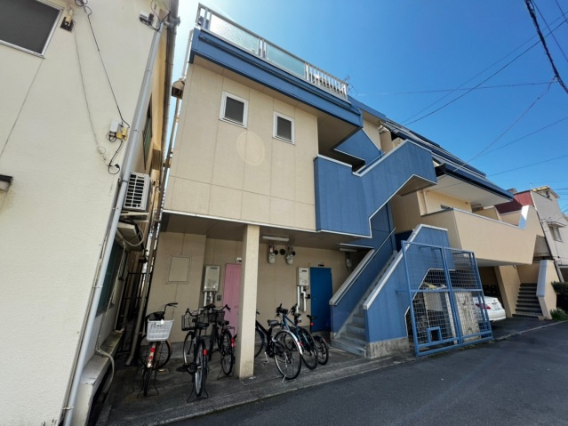 坂川ビルの外観