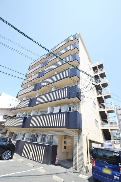 アスティオン鹿田の外観