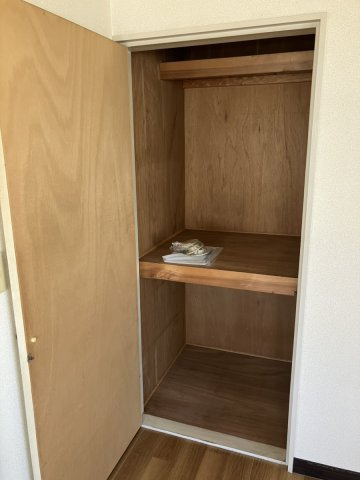ジュネスの収納