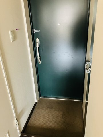 ウッドコート医大南の玄関