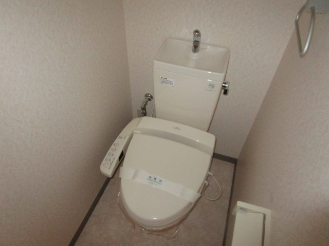 駅元ビルのトイレ