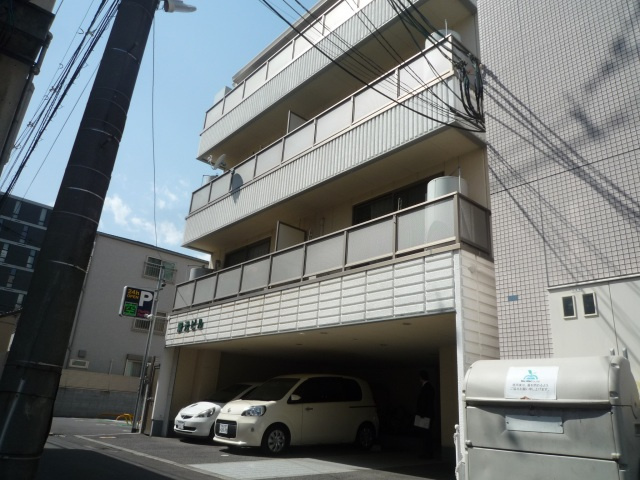 駅元ビルの外観