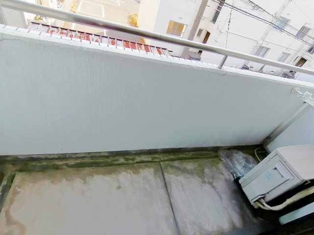 パークアベニュー伊島のバルコニー