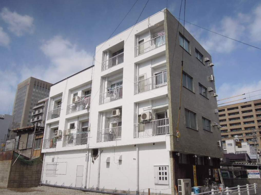 矢吹ビルの外観