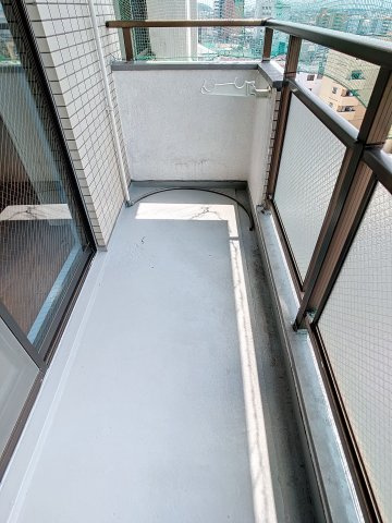 グランデュール医大南のバルコニー