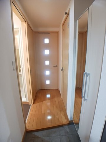 【玄関】 | リョーアイ | 毎日通る玄関はこちらです