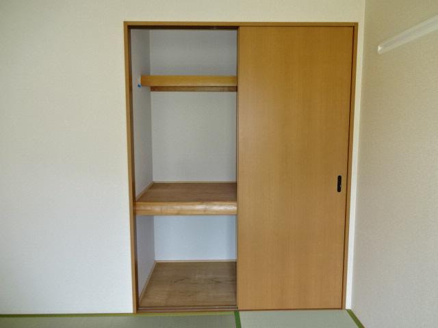 プロニティ　オオフク弐番館の収納|押入れ