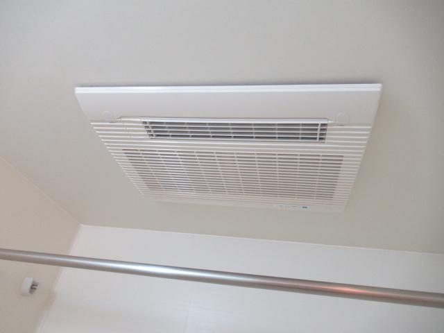 【浴室】 | サンフィールド | 浴室換気乾燥機