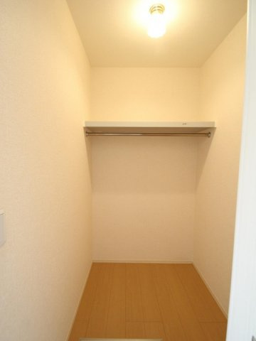 東大和市芋窪５丁目のテラスの収納|※同仕様写真