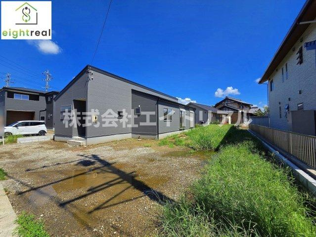 美濃加茂市深田町2丁目　新築戸建　全2棟