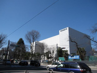 国立電気通信大学まで323m