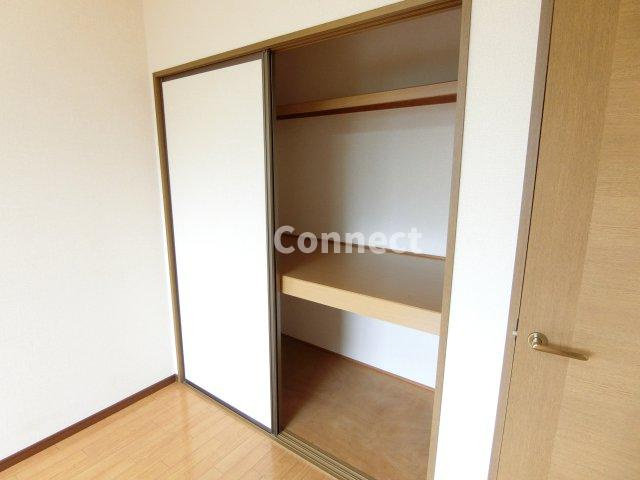 【設備】 | ディアコート加茂Ａ | 各洋室に収納付き。