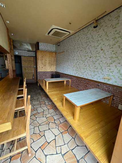 草津市平井１丁目の店舗の内装