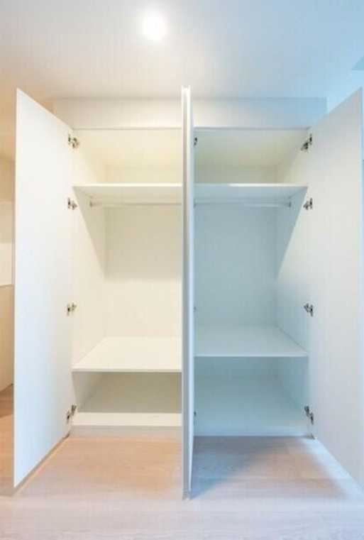 スタイリオ三軒茶屋　築浅　ネット無料　オートロックの収納
