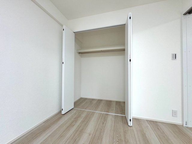 セレナハイム西浦和の収納|収納
各所に豊富な収納スペースを確保。お部屋を広く清潔に保つのに役立ちます。