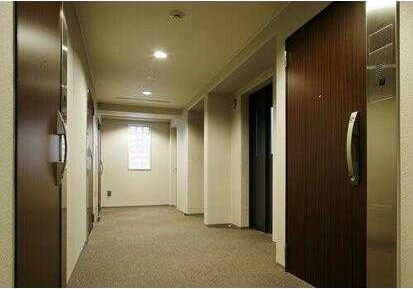 プラウドフラット小石川のロビー