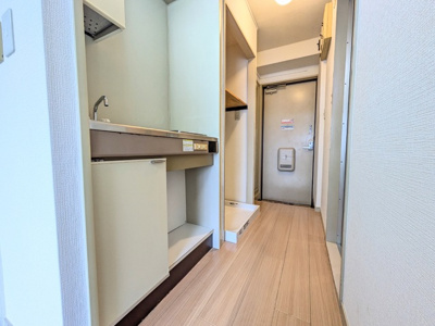 建物入口部分です♪