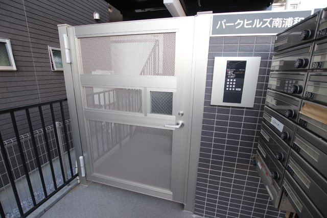 オートロック付きです♪