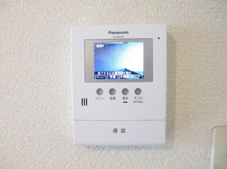 来訪者が確認できるTVモニタ付ドアホン！