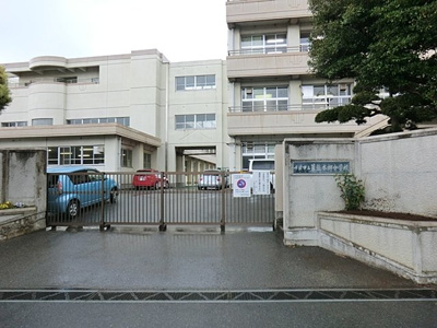 千葉市立幕張本郷中学校まで950ｍ