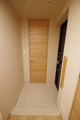 【玄関】アトラスタワー町田
