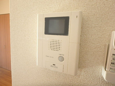 ★来訪者確認で安心のＴＶモニターホン★