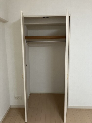 【収納】 | グランシティ上用賀 | クロゼット　洋室約7.2畳　※前回募集時2025年3月の写真