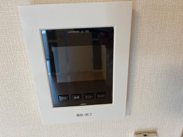 新潟市東区竹尾２丁目アパート新築工事の内装|カメラ付インターホン（イメージ）