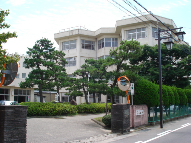 新潟市東区竹尾２丁目アパート新築工事の周辺|新潟市立木戸小学校まで849ｍ