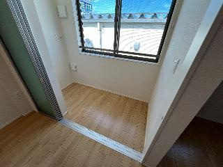 新潟市西区上新栄町新築アパートの玄関|玄関（イメージ）