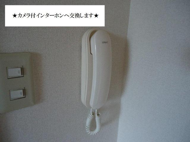 アーバンＴの内装|カメラ付インターホン