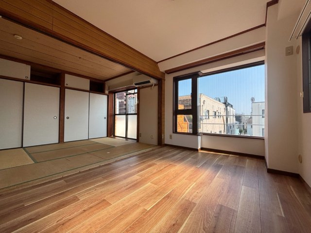 日光コーポの居間・リビング