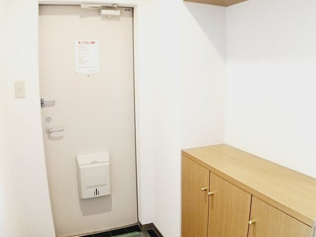 ビューシャトーⅡの玄関