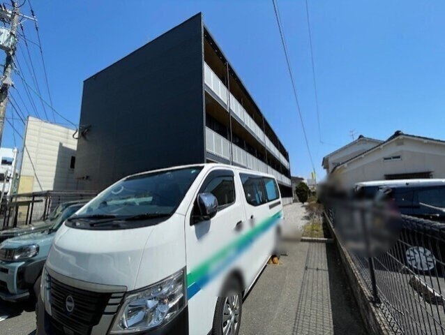 レオパレス清水の外観
