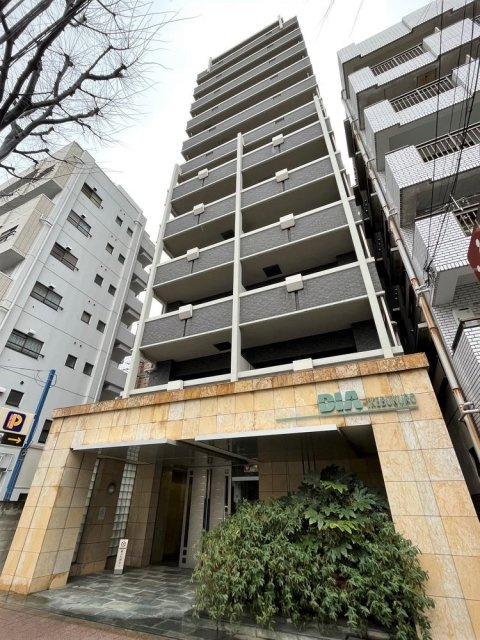 ダイアパレス池袋の外観