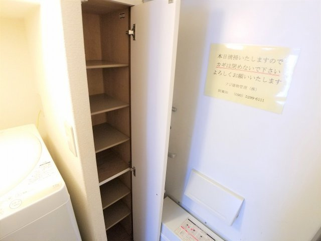 レオパレス清水の玄関|設備・使用は号室により異なる為、現況を優先致します。