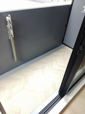 サンライズ　江平中町のバルコニー