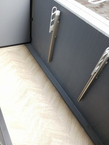 サンライズ　江平中町のバルコニー