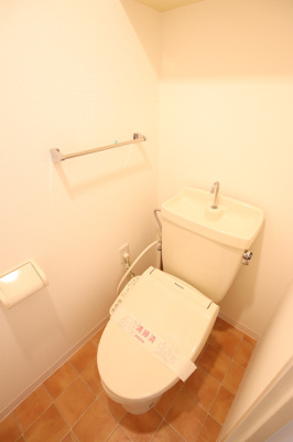 別室参考写真★独立タイプのトイレ★
