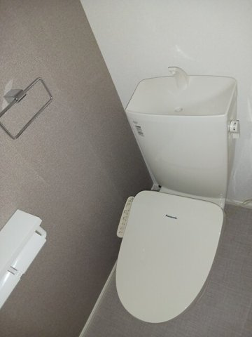 サンライズ　江平中町のトイレ
