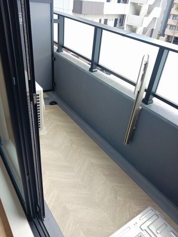 サンライズ　江平中町のバルコニー