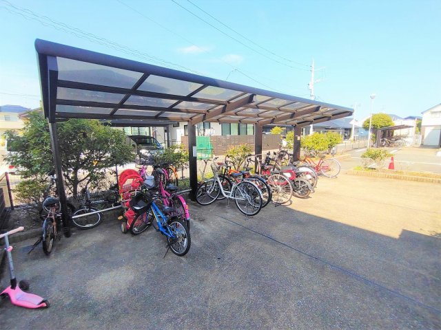 レオネクスト源藤Ⅴのその他|駐輪場