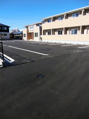 メゾン　クレール　Ⅲの駐車場